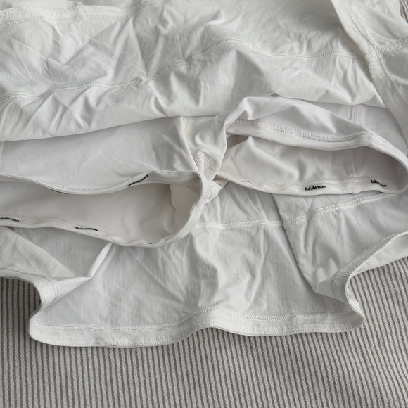 Lululemon pace rival Women's Active Skort -size 10 EUC like new - Picture 6 of 7